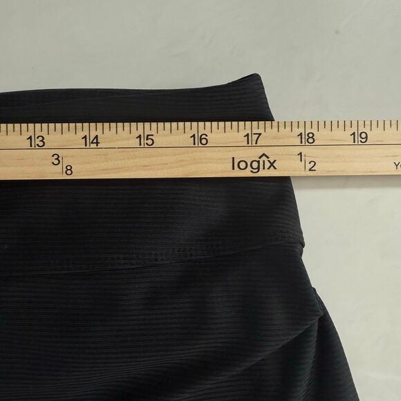 BOLLE TECH Ladies Skort Large Black Tennis Golf Running Pickleball Pleats - Picture 8 of 9